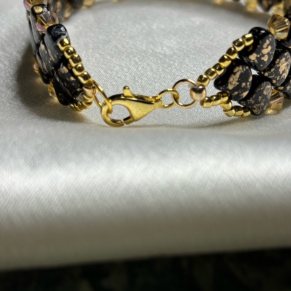 Hand crafted mermaid bracelet black gold gingko beads & bicones 7-71/2 inches - Picture 3 of 7